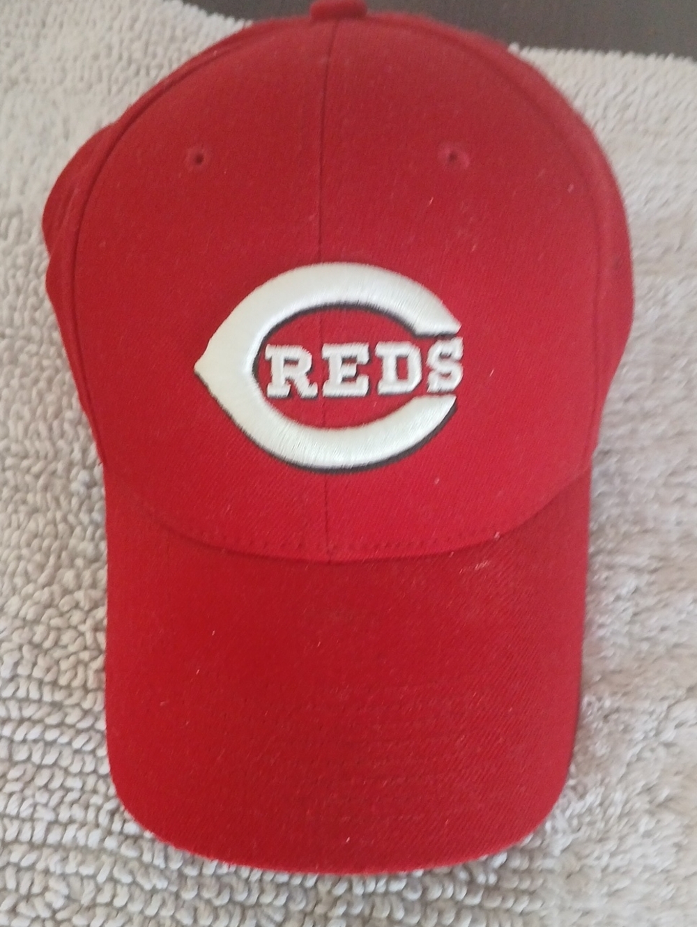 Kids Red Reds Logo Baseball Cap